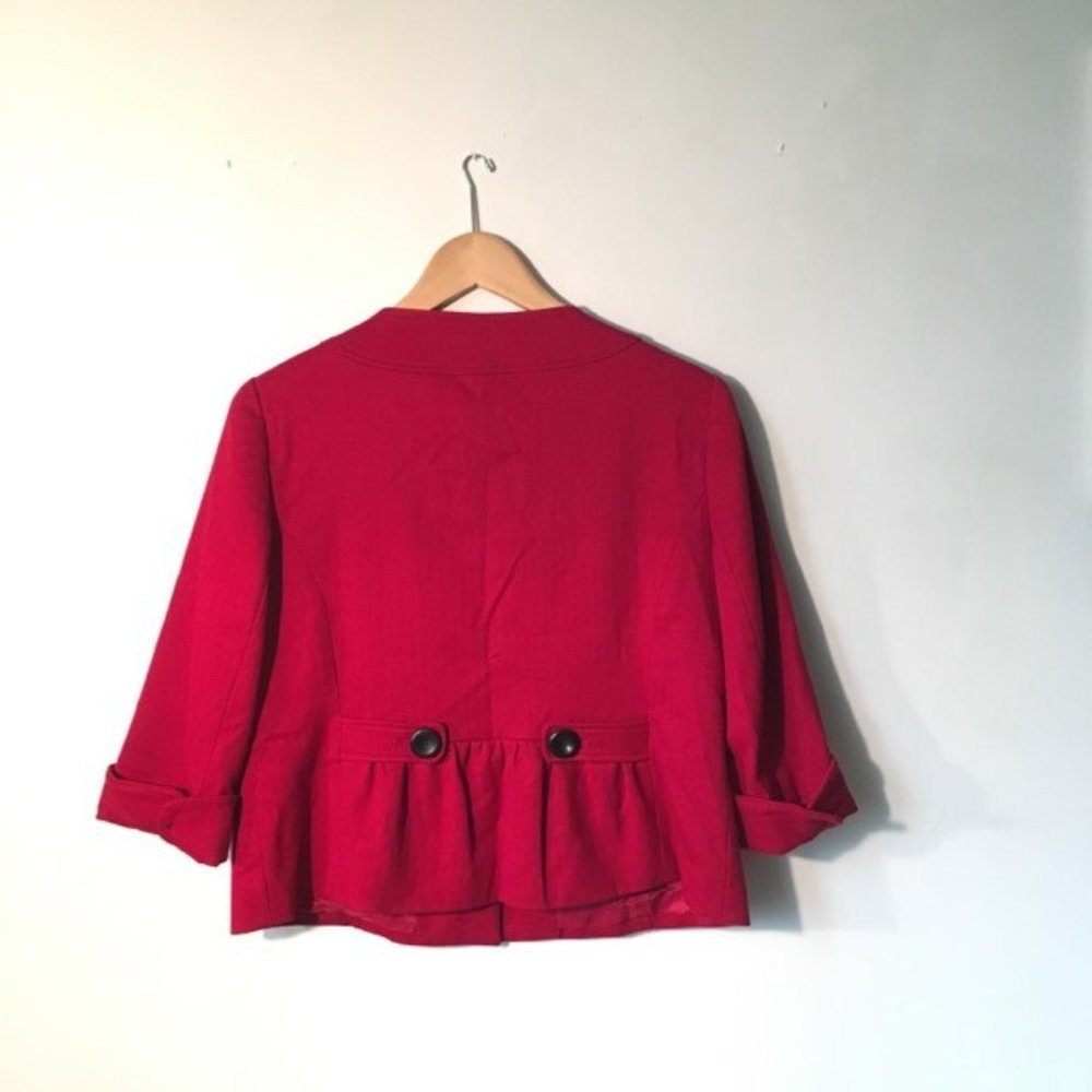 Cropped Red Blazer - Picture 2 of 4